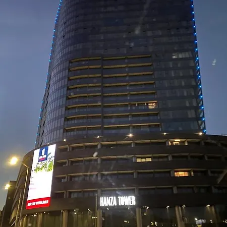 Apartment Hanza Tower High Floor Swimming Pool &