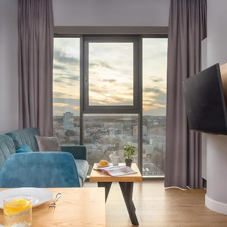 Hanza Tower High Floor Swimming Pool & Szczecin