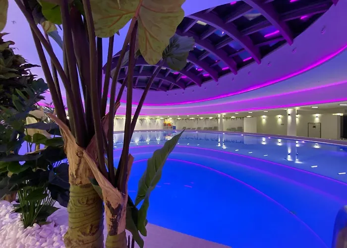 Appartement Hanza Tower High Floor Swimming Pool & *