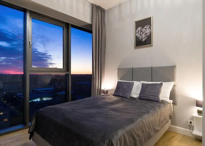 Appartement Hanza Tower High Floor Swimming Pool &